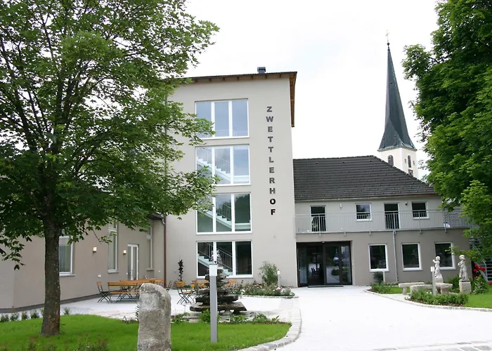 Zwettlerhof Hotel 4*
